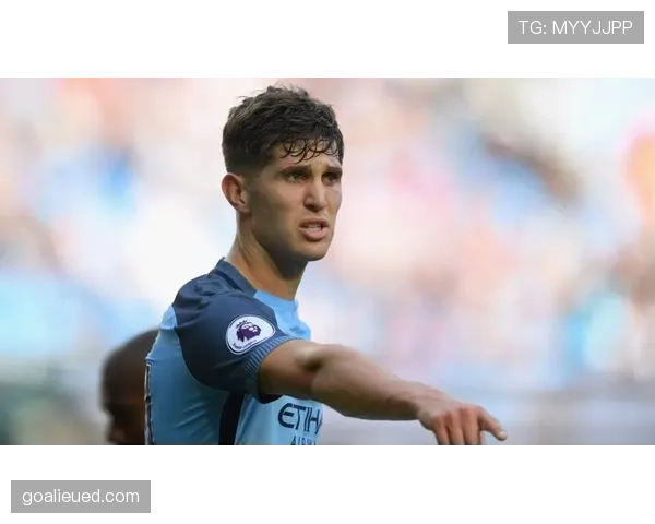 博斯克执教风格解析：控球体系下的战术纪律与攻守平衡机制